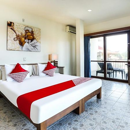Oyo 90893 Mimpi Bungalows Kuta  Exterior photo