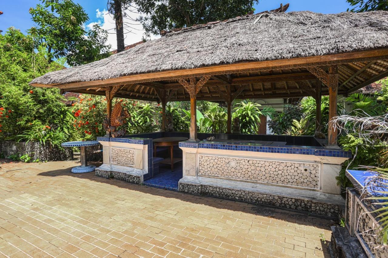Oyo 90893 Mimpi Bungalows Kuta  Exterior photo
